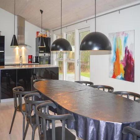 Three-bedroom Holiday In Dom wakacyjny